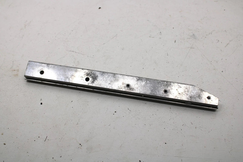 2007 Yamaha Attak Gt Oem Left Rear Tunnel Bumper 8FG-2111J-00-00 SY135