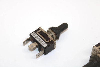 Ski-doo Oem Hand Warmer Switch Pair With Covers 410107300 Q4579