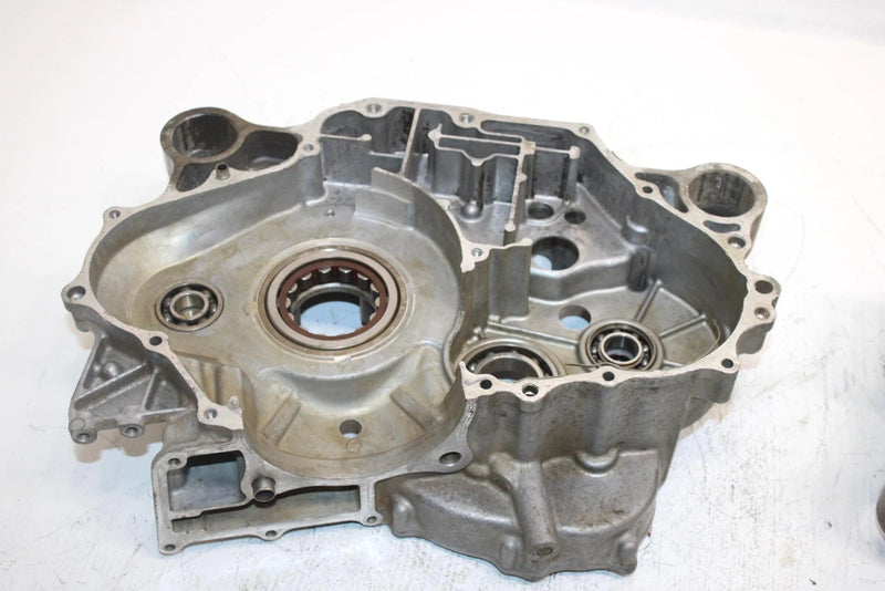 2004 Honda Fourtrax Rincon Oem Crankcase 11100-HN8-000 AH2