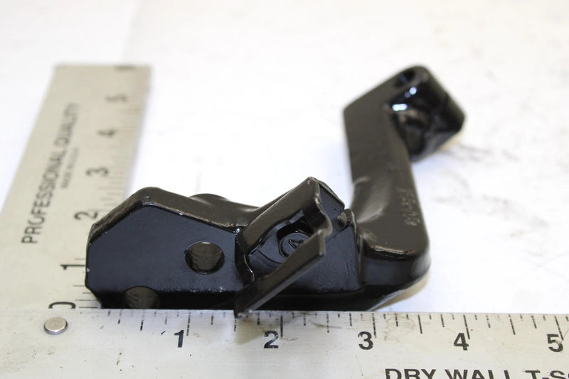 1988 Suzuki Quadrunner 250 Oem Front Left Knuckle Arm 51242-19B01 AS18