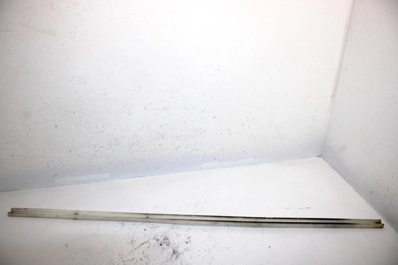 99 Arctic Cat Panther 440 Oem Tunnel Wearstrip 0706-671 SA29