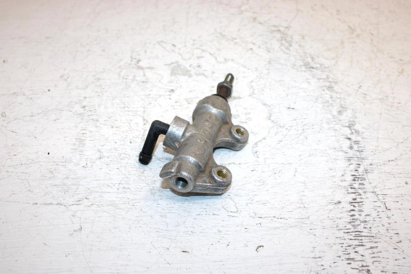 2003 Bombardier Quest 500 Oem Rear Brake Master Cylinder 705600154 AB13