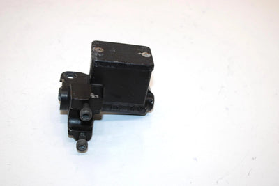 03 Yamaha Rx1 Oem Master Cylinder 8FA-W2587-00-00 SYS