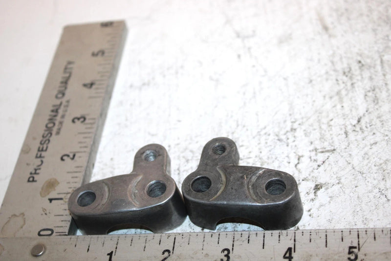 1998 HondaForemanFourtraxOemHandlebarsUpper Handle Holder Set 53121-HC3-000 AH35