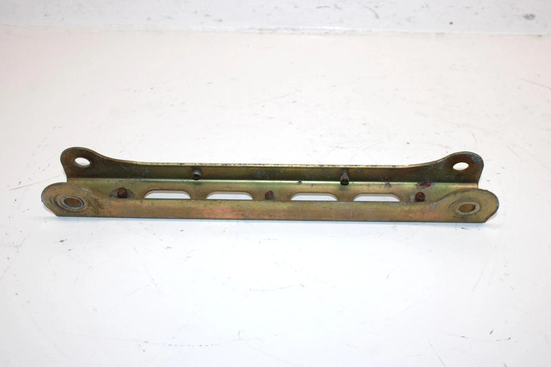 2003 Ski-doo Mxz 380f Oem Upper Arm Bracket 505070010 SS28