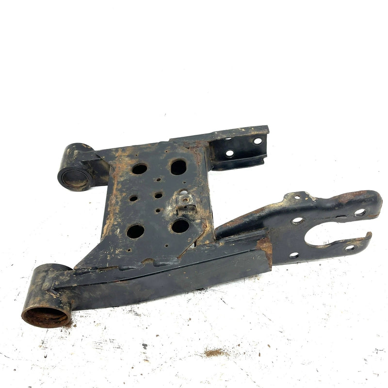 01-02 Polaris Magnum 325 4X4 OEM Rear Swingarm 1541577 AP202