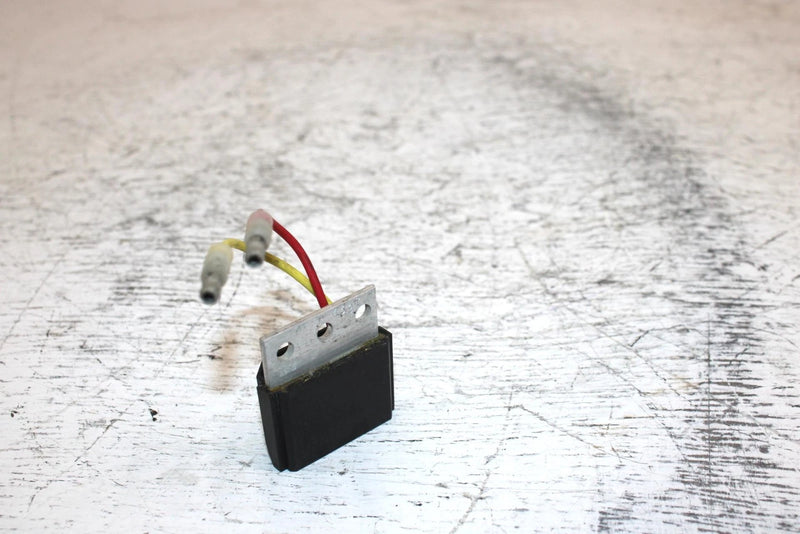1999 Polaris 500 Indy Oem Voltage Regulator 4060123 2203873 SP50