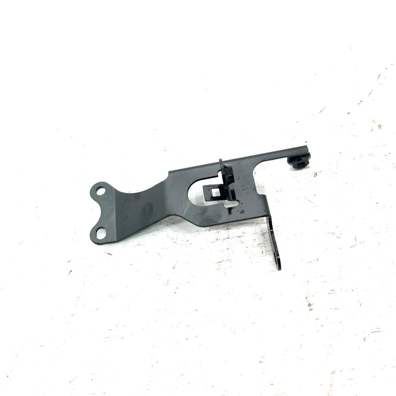 05 Honda Foreman 500 TRX500FE 4x4  OEM Right Oil Cooler Mount 19018-HP0-A00 AH90