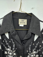 New Women’s 1849 RanchWear Black White Design Long Sleeve Button Up Large 3B-9
