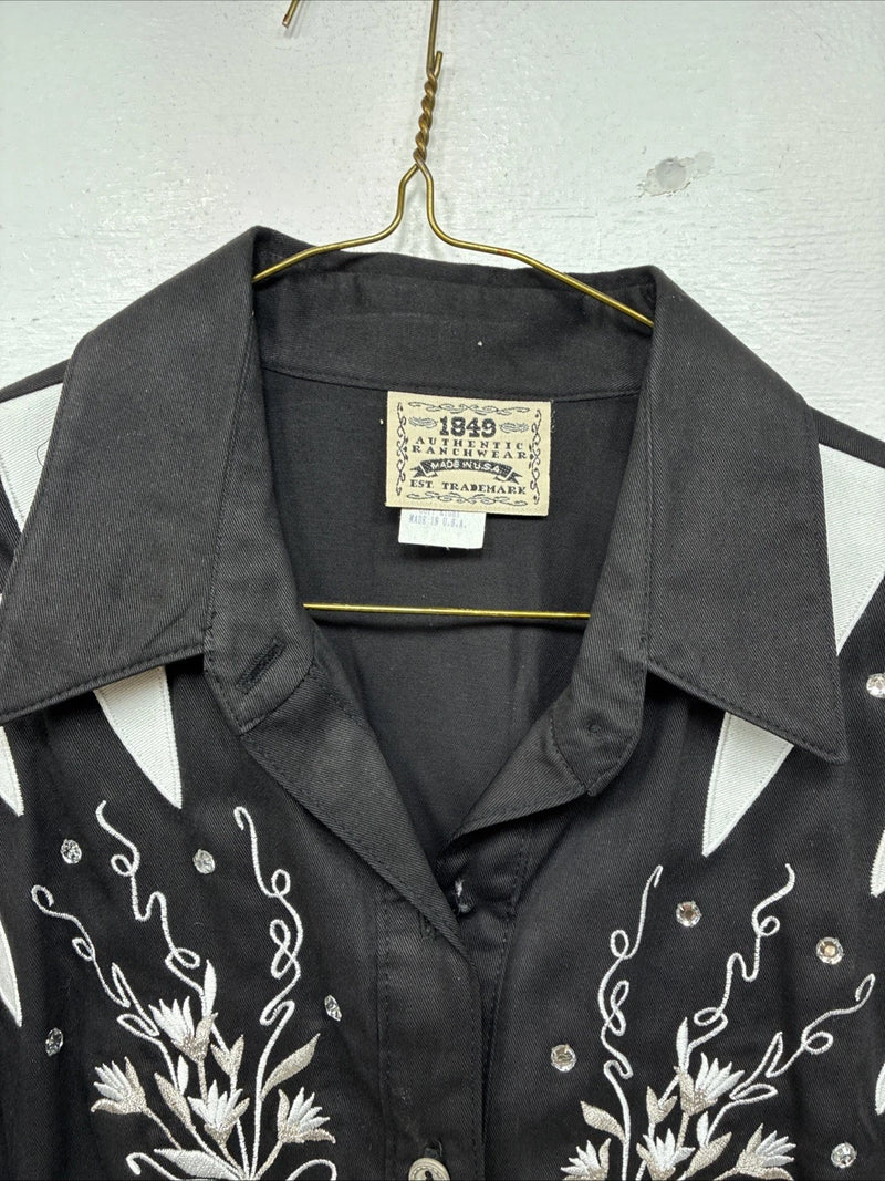 New Women’s 1849 RanchWear Black White Design Long Sleeve Button Up Large 3B-9