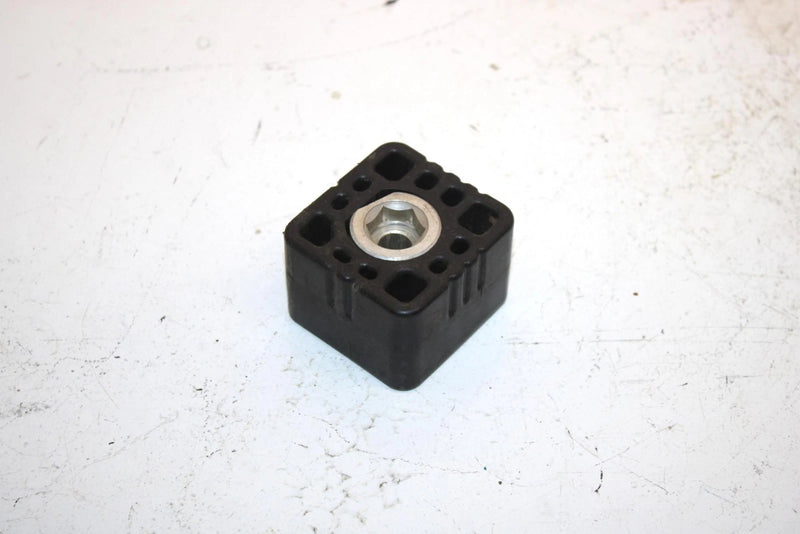 06 Arctic Cat Crossfire 600 Efi Sno Pro Oem Rear Coupler Block 2604-860 Q1503