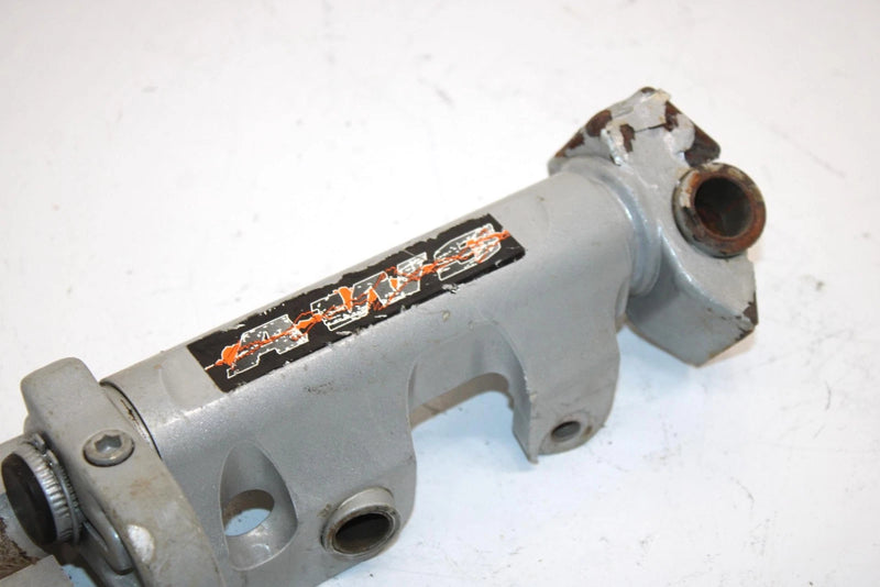 07 Arctic Cat M1100 Efi 153 Oem Right Steering Knuckle 1703-630 SA308