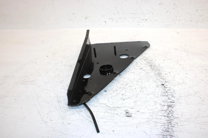 1996 Arctic Cat Zr 580 Oem Right Vent Backing Plate 0716-273 SA24