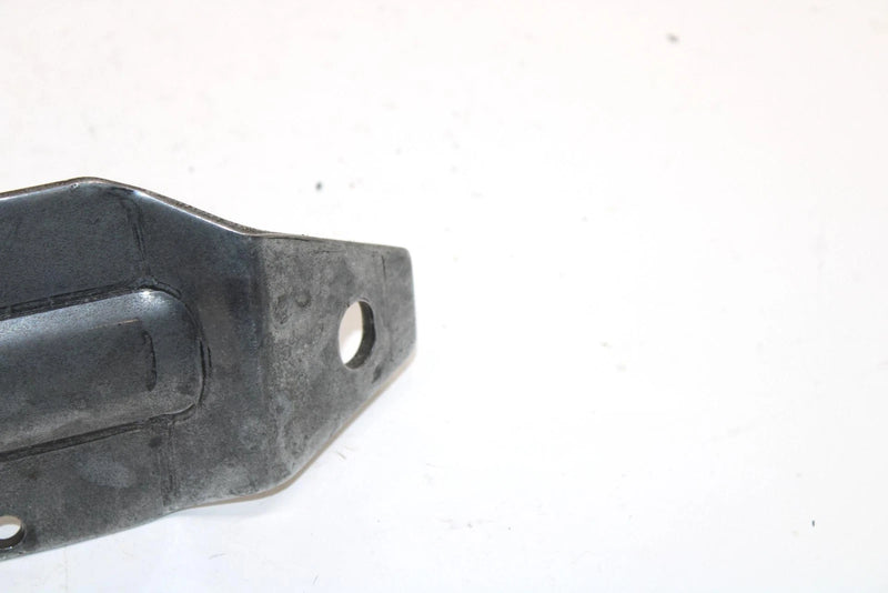 1988 Yamaha Bravo Oem Engine Mount Plate 8R4-21411-00-00 SY72
