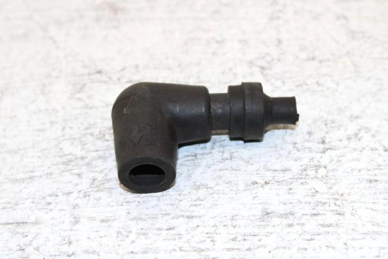 1987 Yamaha Exciter 570 L/c Oem Plug Cap 8DG-82370-00-00 SY18