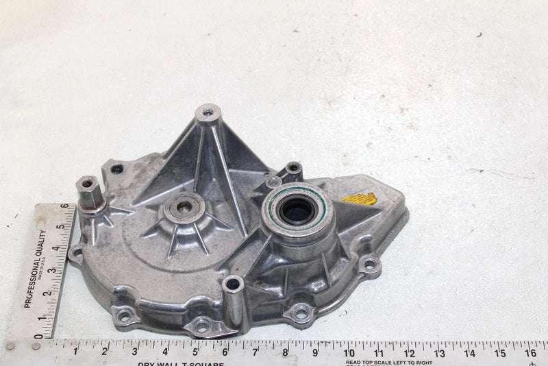 00 Polaris Trail Blazer  Left Gear Case Half 3233686 3234048 AP137