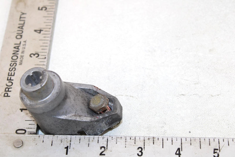 98 Polaris Xc 600 Oem Idler Wheel Mount Bracket 5631446 SP0