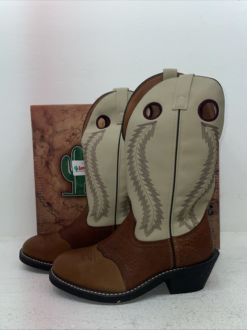 New Men’s Brown Laredo Cowboy Boots. 62023 9 E W. 4-122