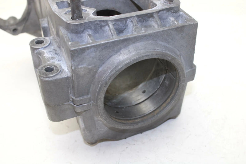 89 Yamaha Exciter EX570N OEM Crankcase 84N-15100-02-00 SY54