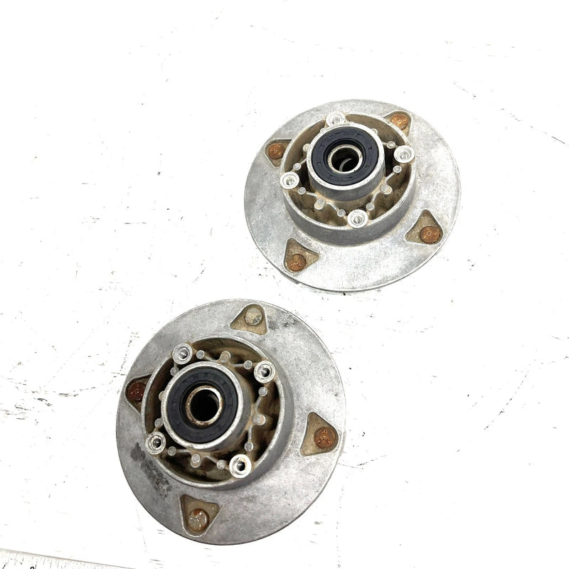 null Polaris Trail Blazer 250 ES OEM Front Wheel Hub Pair 1520453 AP236