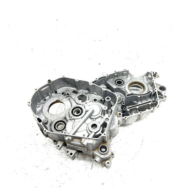null Yamaha Moto 4 OEM Crankcase 1YW-15100-09-00 AY57