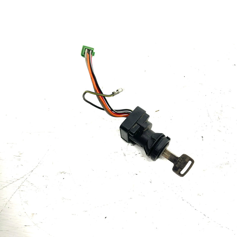 1987 Suzuki Quadrunner 4WD LT4WD OEM Ignition Key Switch 37110-19B03 AS40