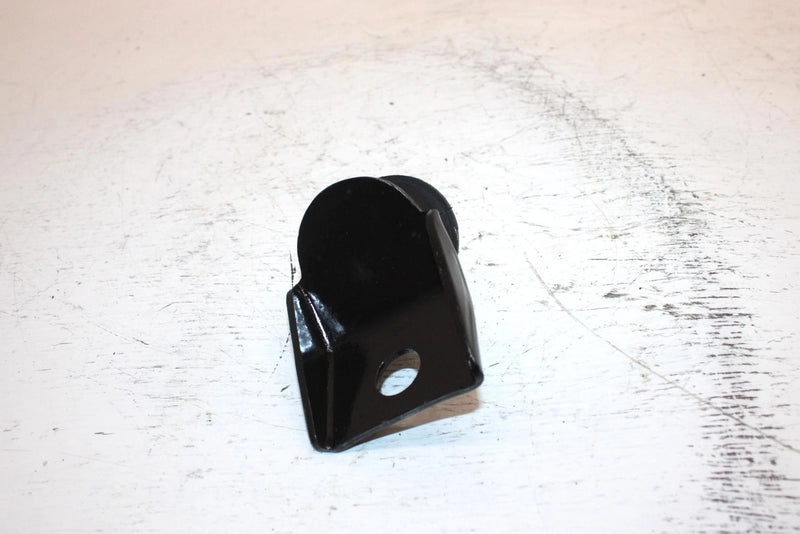 1989 Yamaha Inviter Oem Front Engine Mount Dampner 81E-21486-00-00 SY17