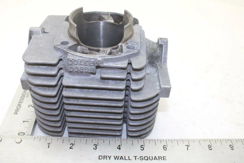 78 Yamaha Enticer 340 OEM Right Cylinder Jug 8G8-11321-00-00 SY55