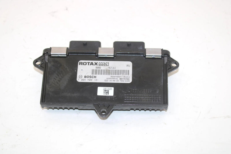 2017 Ski-doo Grand Touring 900 Oem ECM 420666934 SS65
