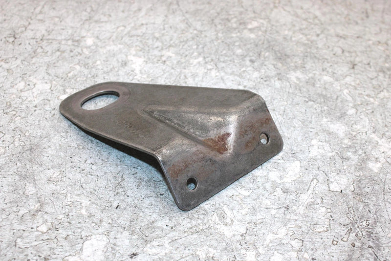 2006 Polaris Sportsman 500 Oem Muffler Silencer Mount 5249688 AP186