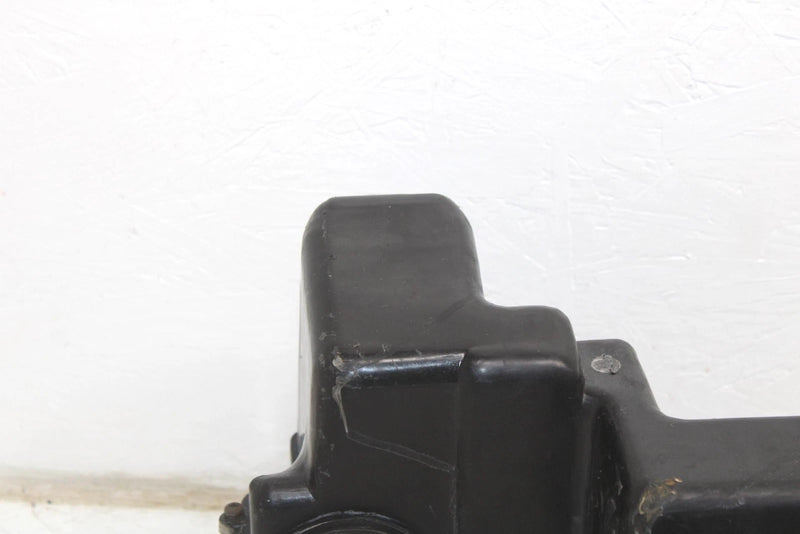 1985 Yamaha Enticer 340 Oem Air Box Assembly 8G8-14431-00-00 SY127