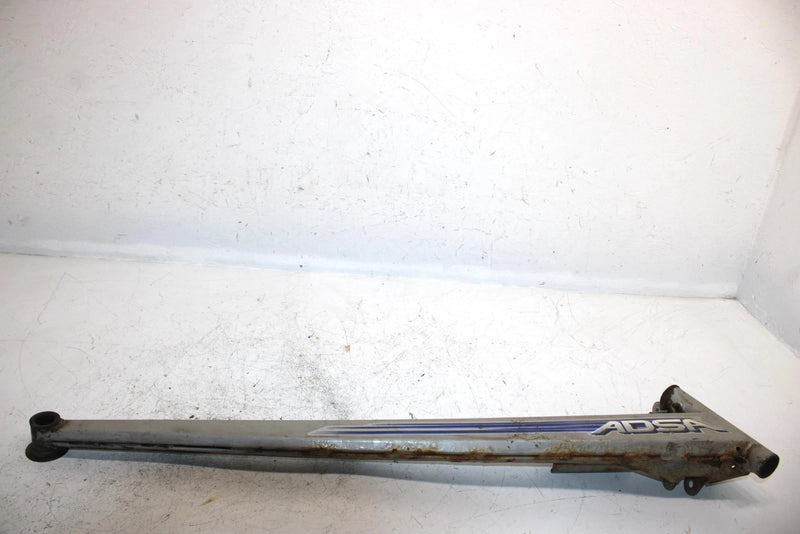02 Ski-doo Grand Touring 500 Oem Right Trailing Arm 505070645 SS24