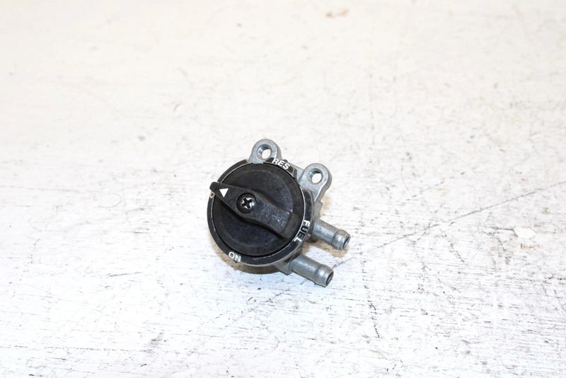 2000 Kawasaki Prairie 300 Oem Fuel Tap 51023-1404 AK31.1