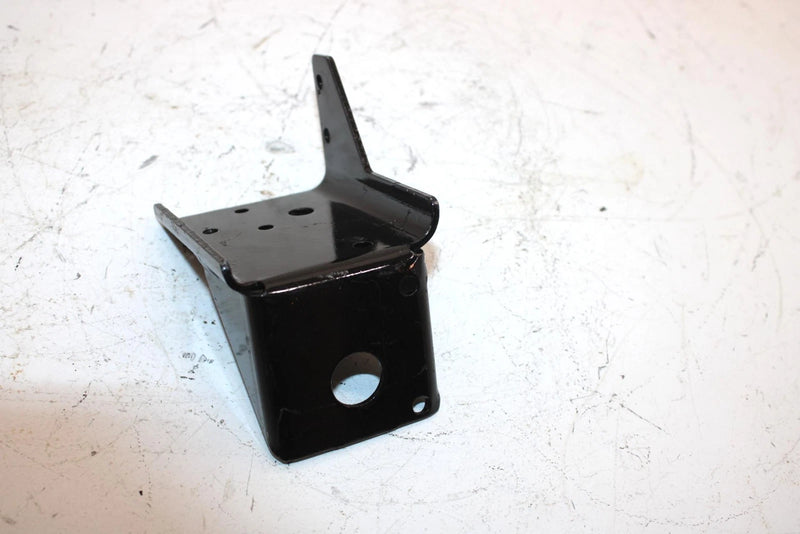 92 Polaris Classic Oem Front Muffler Support 5222575 SP148