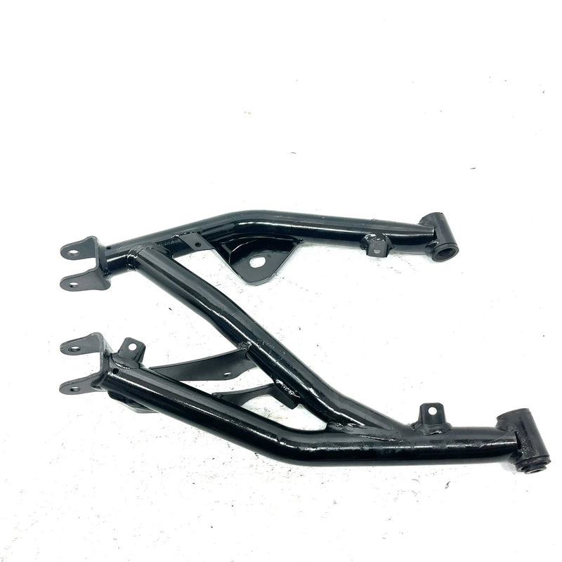 2022 Can-Am Defender HD10 OEM Rear Right Lower A Arm 706004578 XB0