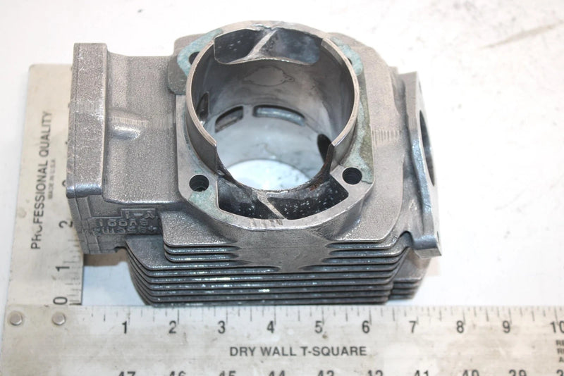 84 Yamaha Phazer Se OEM MAG Side 72mm Cylinder 8V0-11321-01-00 SY9