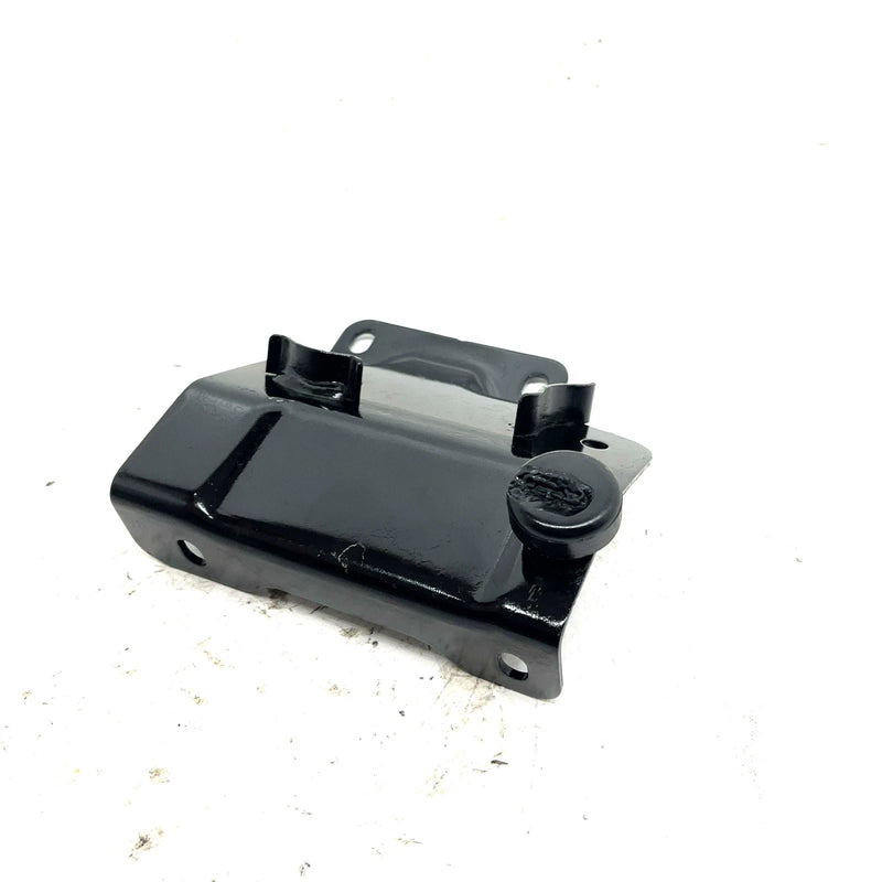 2007 Polaris Ranger 700 6x6 EFI OEM Engine Mount Plate 1015065-329 XP7.1