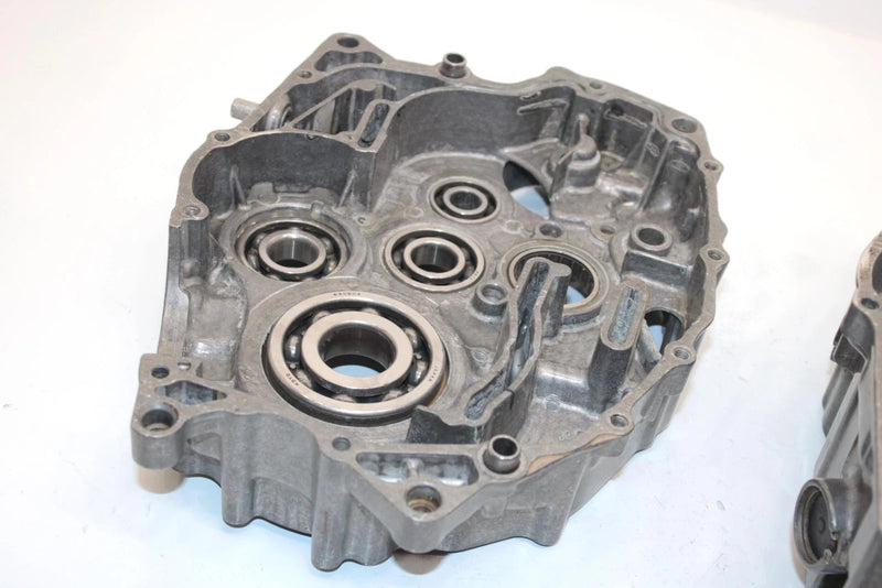 86 Yamaha  Moto 4 Yfm200dxs Oem Crankcase 1NU-15100-00-00 AY2