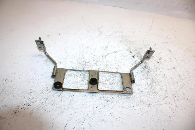 94 Yamaha Vmax 600 Oem Meter Bracket 89A-83519-00-00 SY2