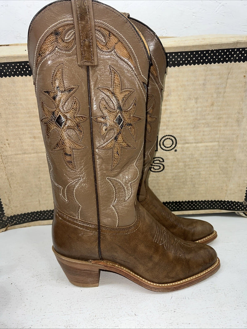 New Women’s Brown Capezio Cowboy Boots. L 801 6 M. 19-63