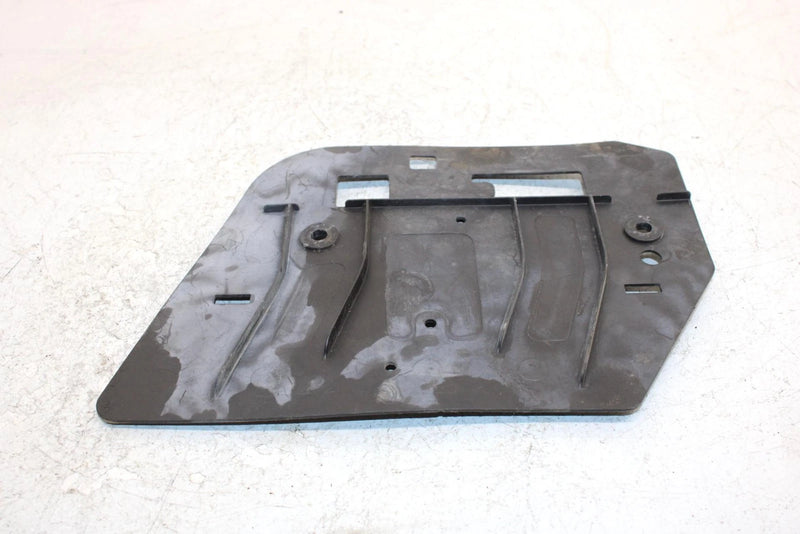 2007 Honda Fortrax 680 Oem Side Radiator Shroud 19033-HN8-000 AH46