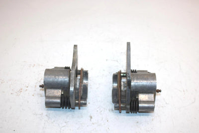 2001 Polaris Sportsman 500 Ho Oem Front Brake Caliper Set 1910682 1910681 Q5399