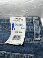 New Women’s Wrangler Mid Rise Denim Jeans. 9/10x36 L-12