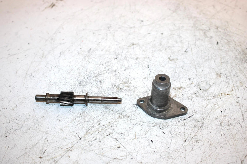 97 Arctic Cat Jag 440 Oem Oil Pump Shaft And Retainer 3002-770 3003-749 SAS7