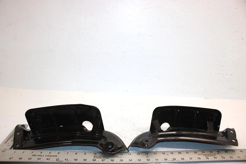 86 Honda Trx 125 Oem Front Inner Splash Guards 61862-VM6-000 61867-VM6-000 AH41