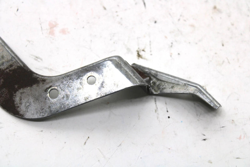 1992 Yamaha Exciter Ii Le Oem Shroud Bracket 88R-2196F-00-00 SY68