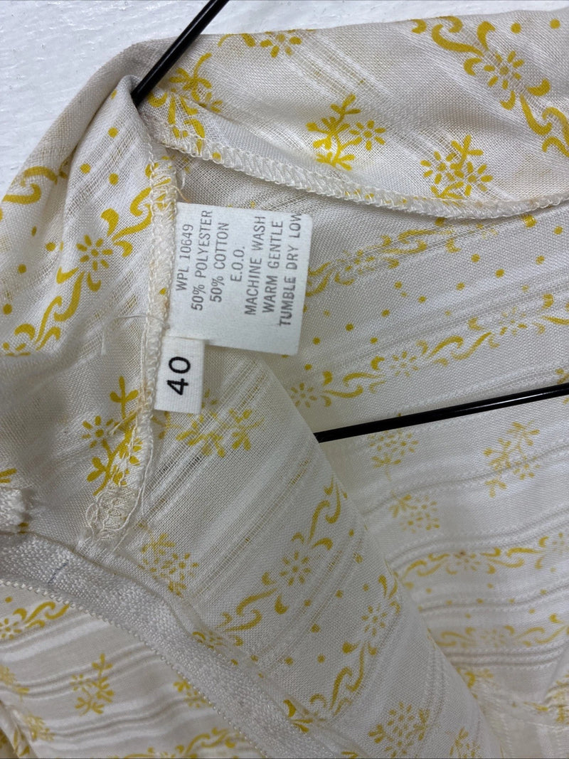 New Women’s White Yellow Design Short Sleeve Half Zip Size 40 TT-87