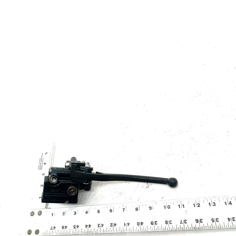 01 Honda Sportrax 300 OEM Front Brake Master Cylinder 45510-HM3-305 AH81