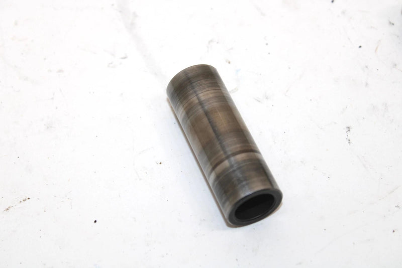 1992 Yamaha Exciter Ii Le Oem Wrist Pin Pair 8H8-11633-00-00 Q3828