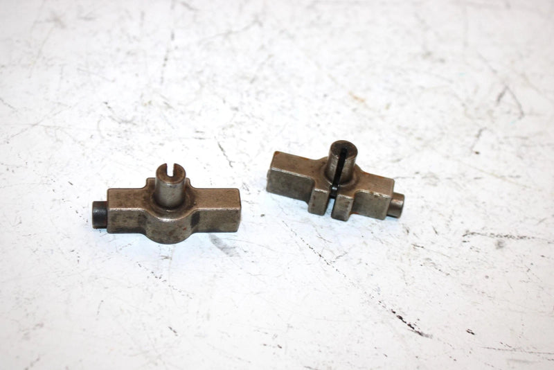 01 Arctic Cat Zr 800 Oem Exhaust Valve Stopper Pair 3005-860 SA194